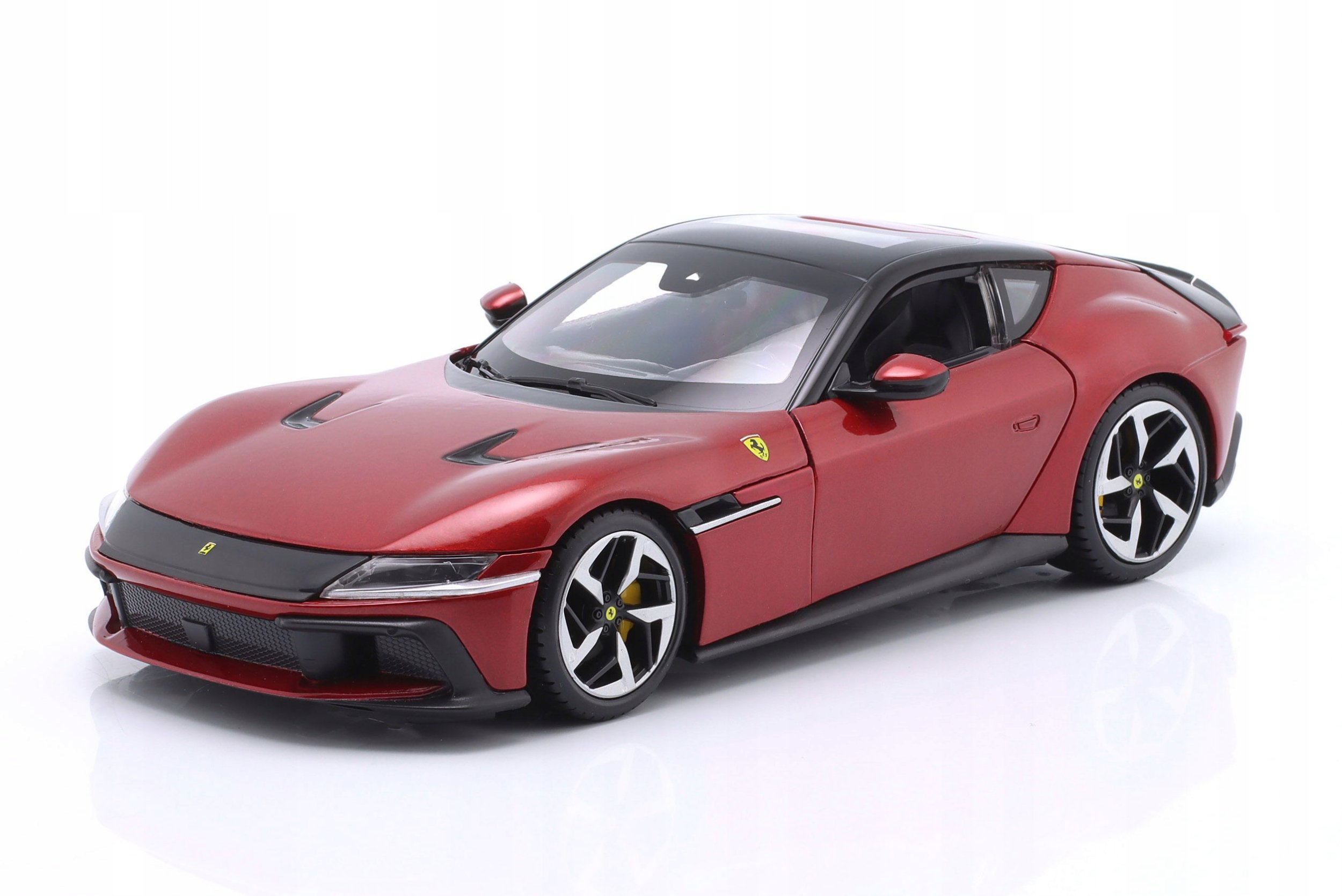 Bburago BBU 1:24 Ferrari R_P 12