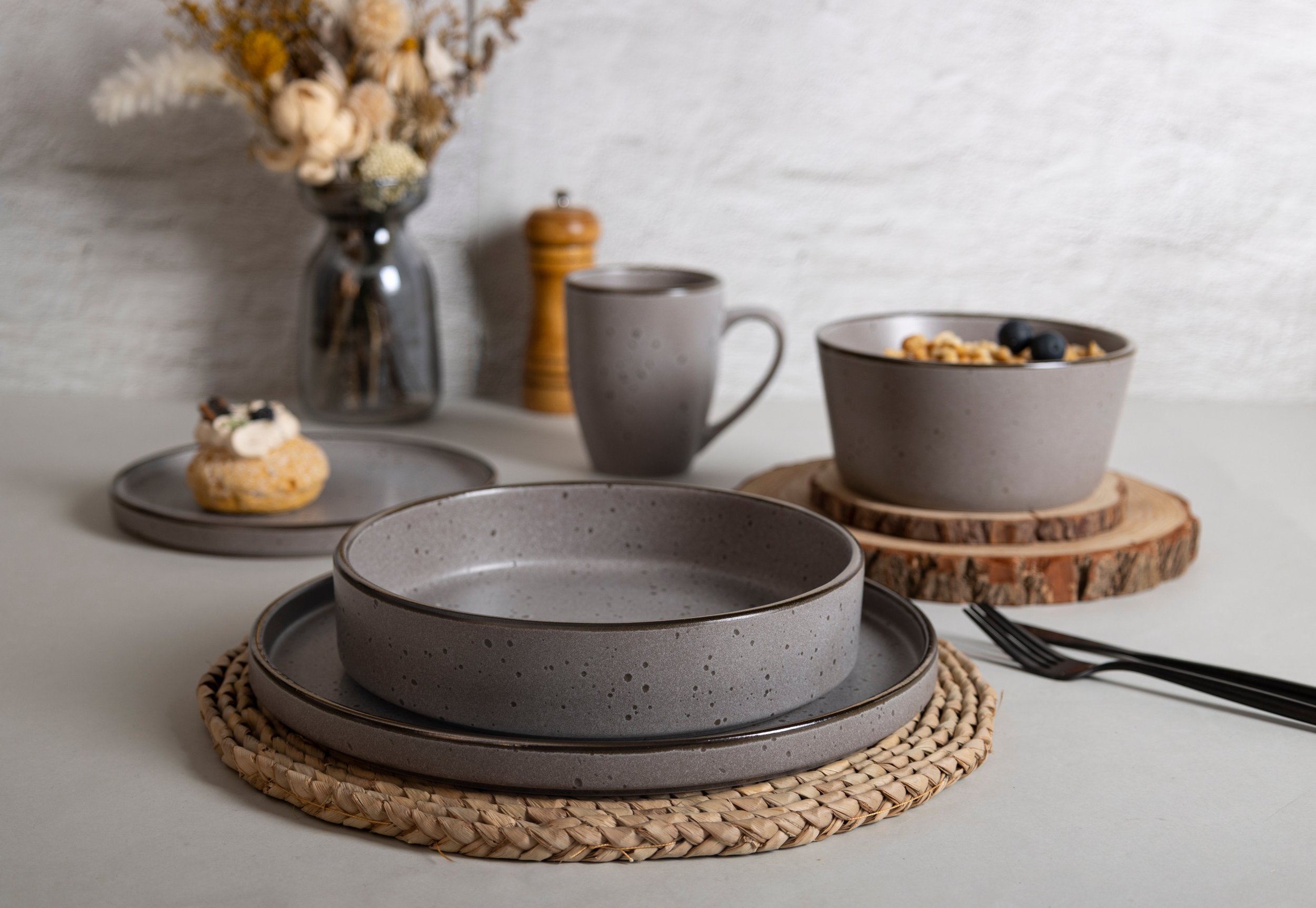Domoletti SOUP PLATE DOMOLETTI BROWN DOTS