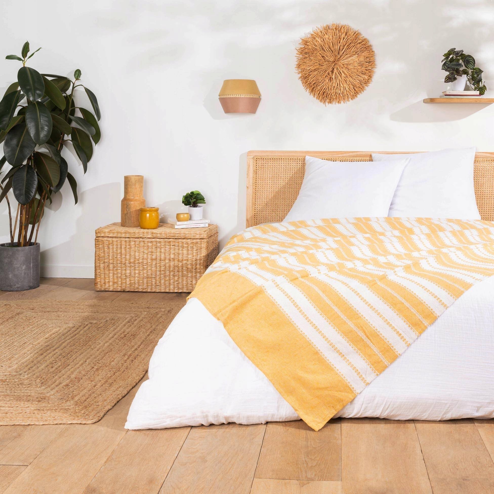 Douceur d`Interieur Żakardowa narzuta wABBY, 220