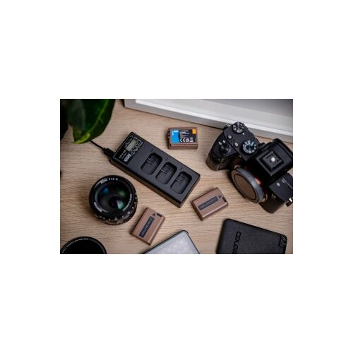 Aparatu Nitecore  trzyowa Newell CD-USB-C do
