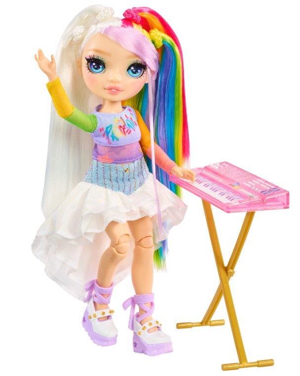 MGA  Rainbow High New Junior Amaya