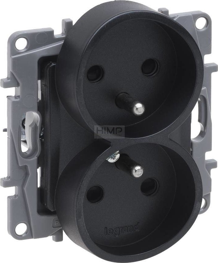 Legrand Niloe Selection 2 x 2p+z