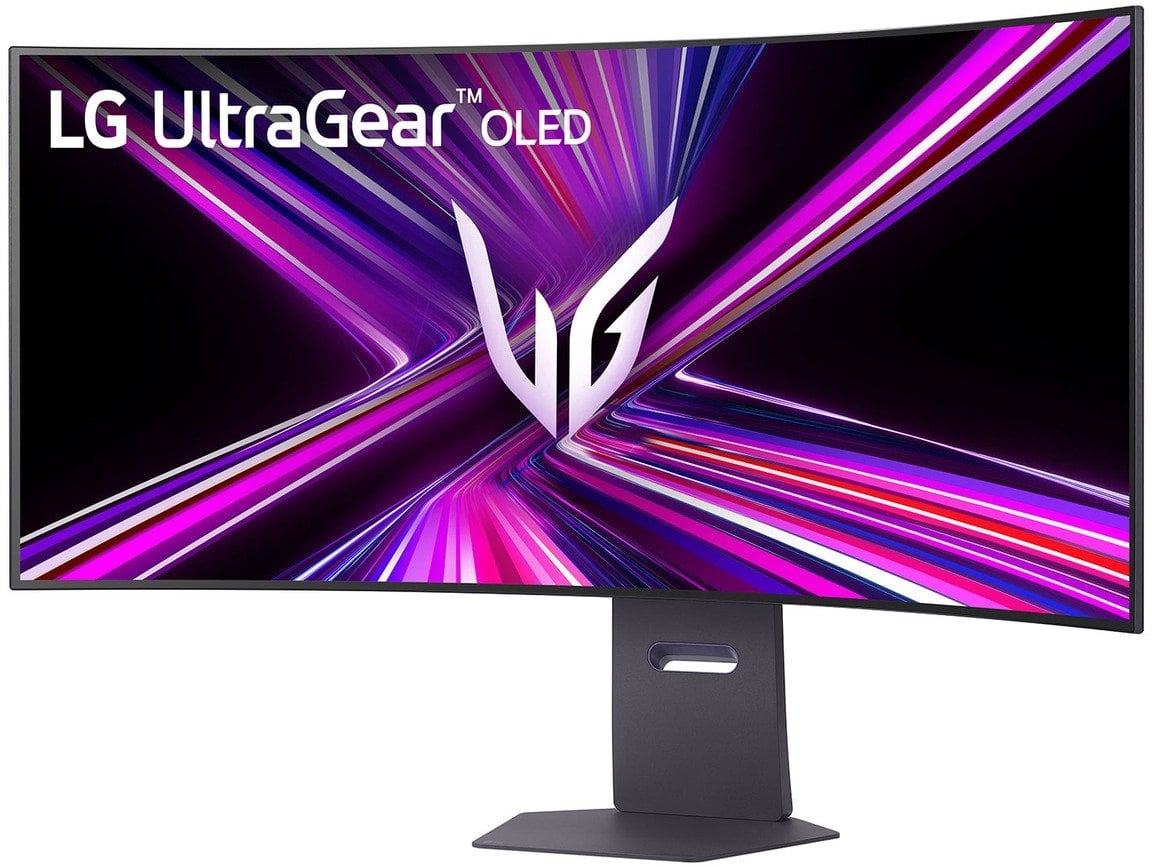 LG UltraGear 45GX950A-B OLED monitors |