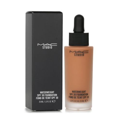 MAC MAC, Studio Waterweight, Vitamin E