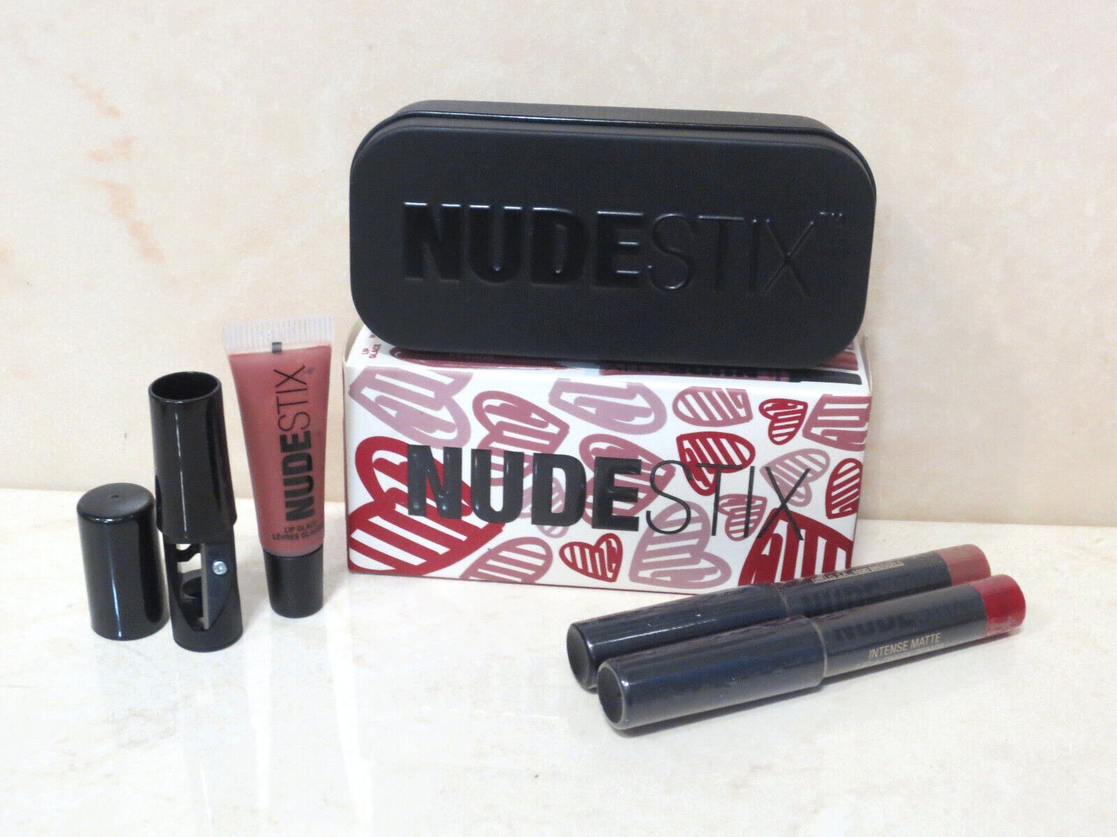 Nudestix Set : Red Hot Lips