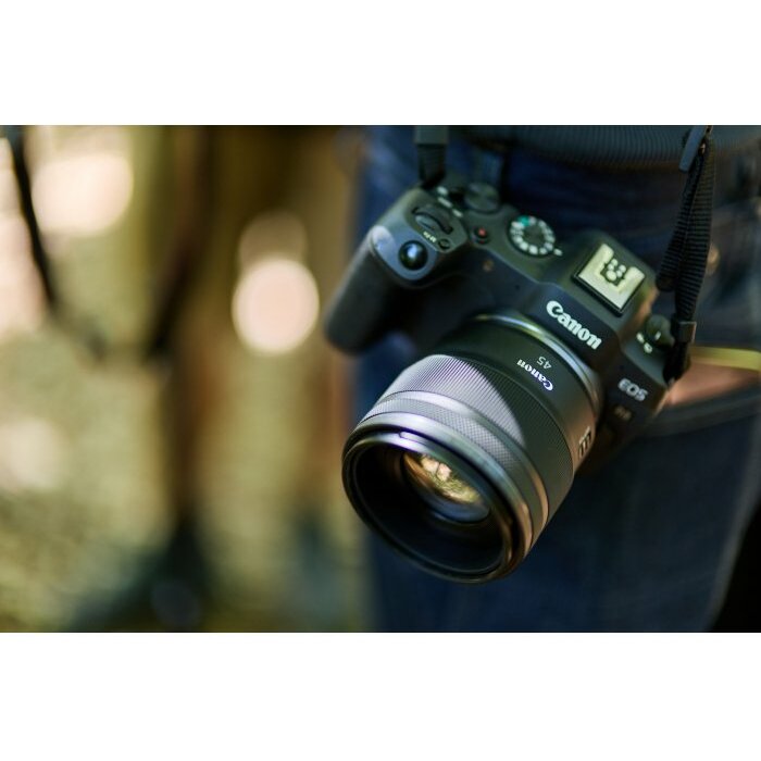 Canon 45mm F1.2 STM Full-frame