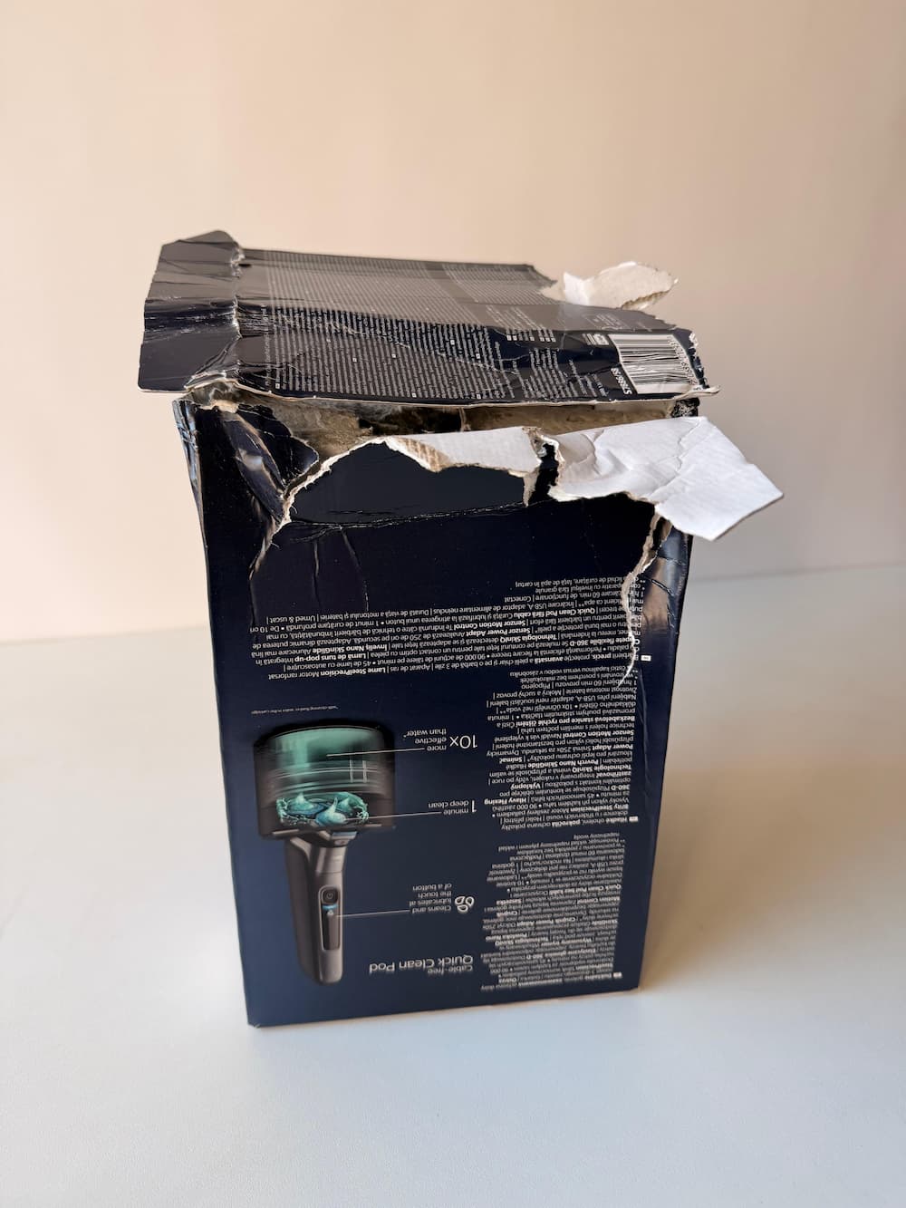 PreceBojātu iepakojumu- PHILIPS Shaver series 7000