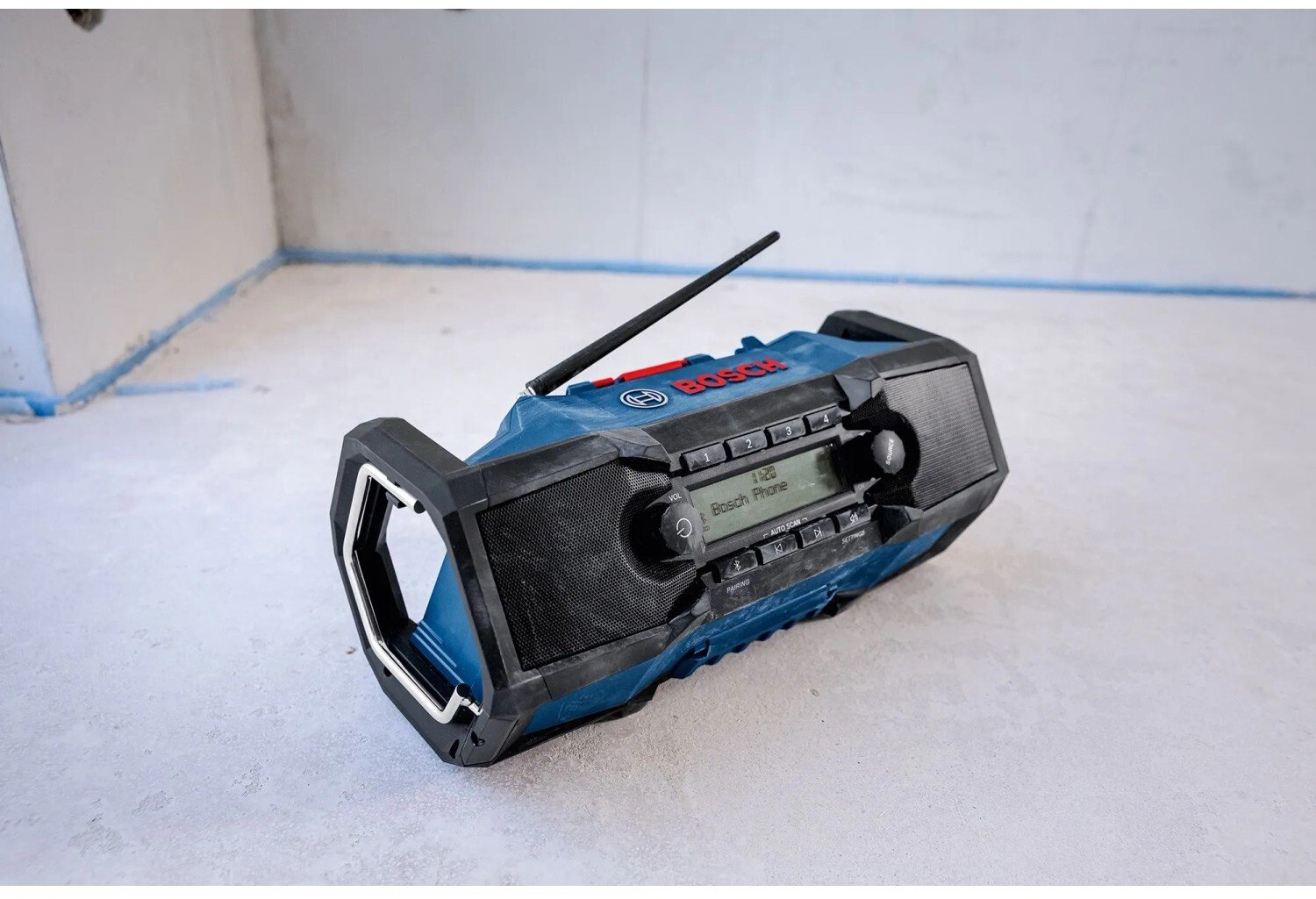 BOSCH Power Radio Box GPB18V-3C |