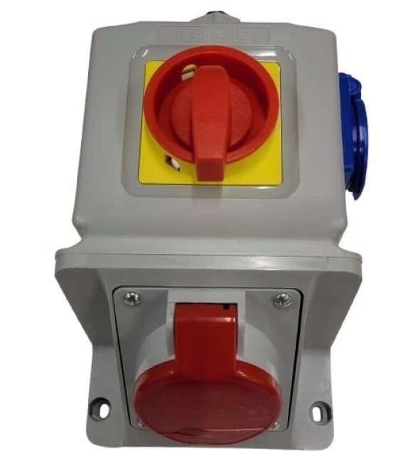 Schneider Electric z 32A /5st. +