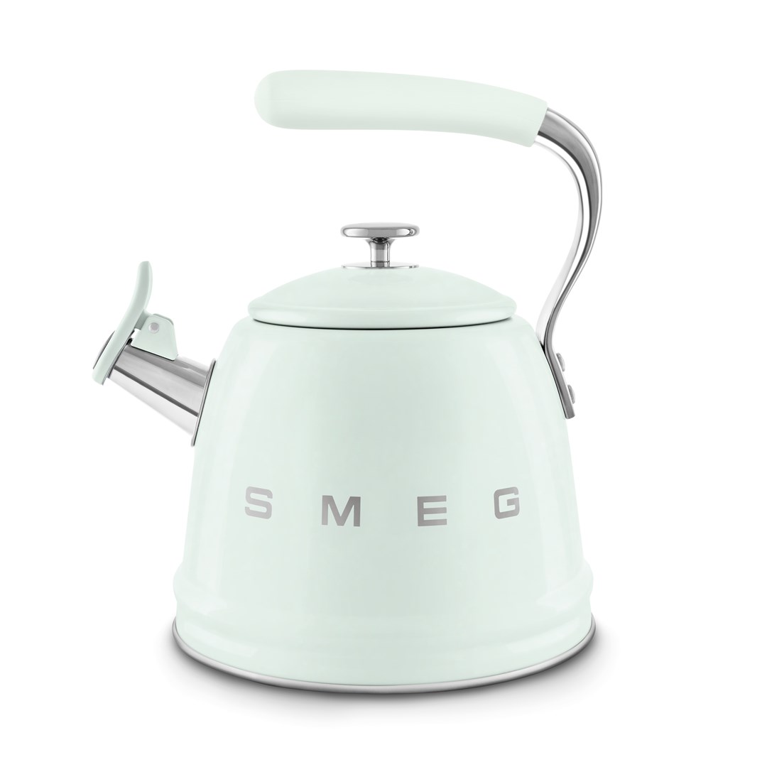 Smeg WKF01PG Whistling kettle 2.3