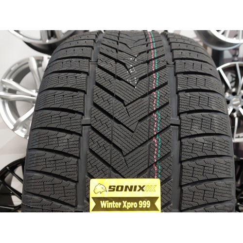SONIX XP999 275 / 40 R20