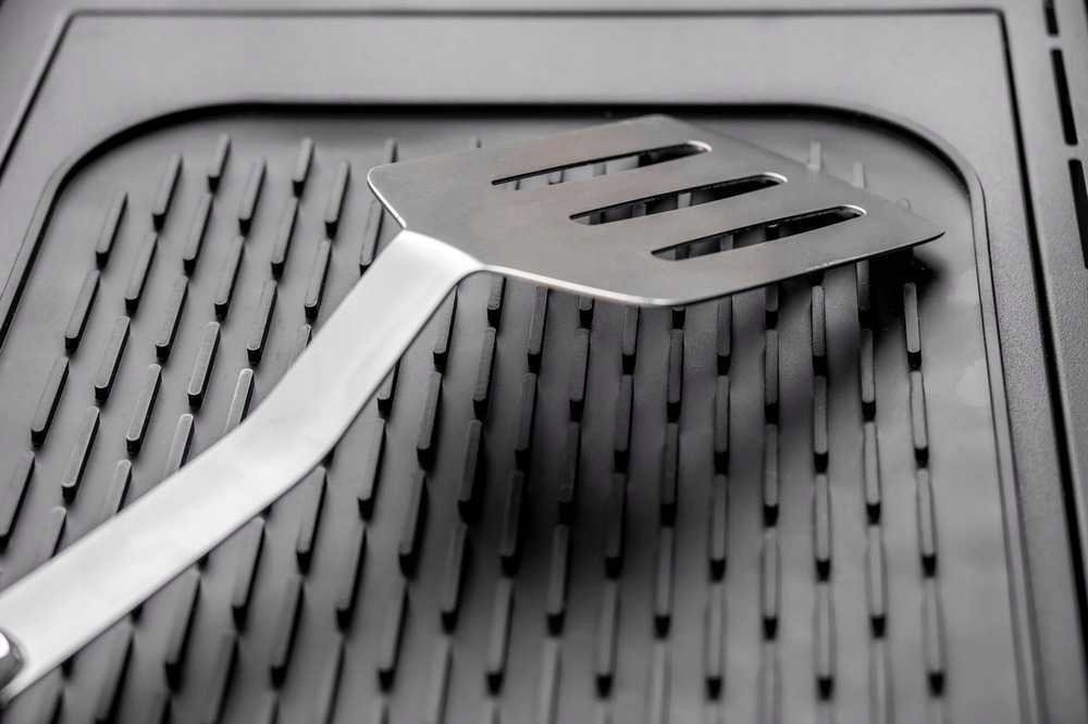 Wenko z plastikową BBQ, WENKO |