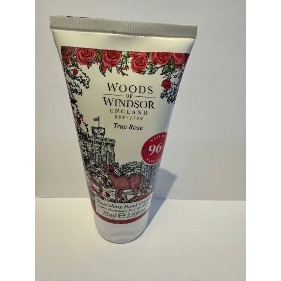 Woods of windsor , True Rose, Nourishing