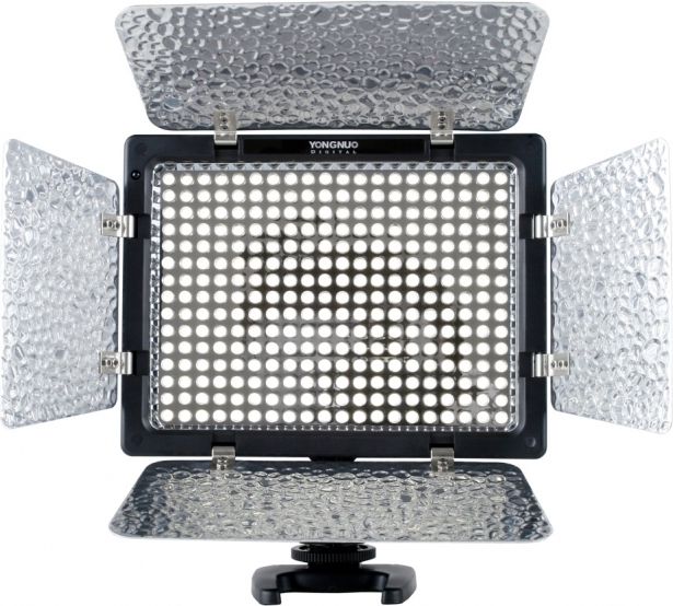 Yongnuo  LED Yongnuo YN-300III 3200K-5500K |