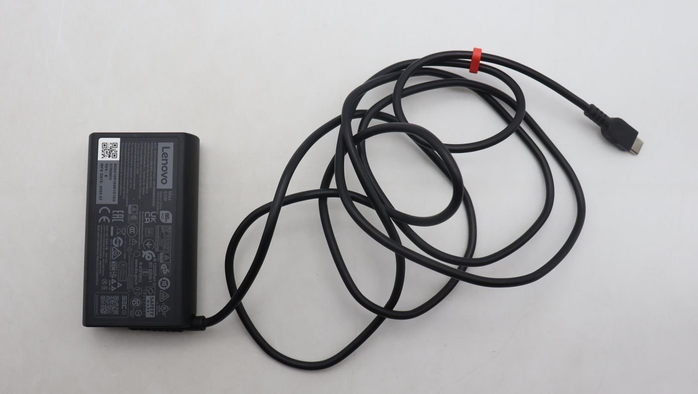 Zasilacz serwerowy Lenovo 65W AC adapter